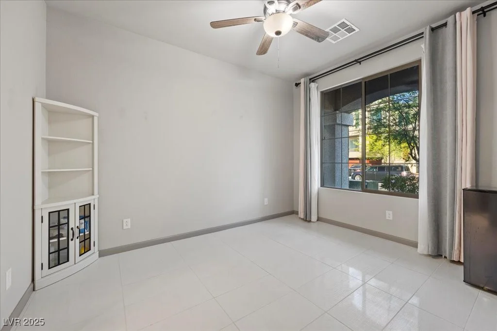 6618 Tangled Vines, Las Vegas, NV 89139