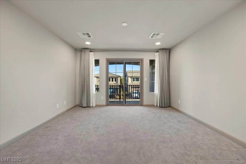 6618 Tangled Vines, Las Vegas, NV 89139