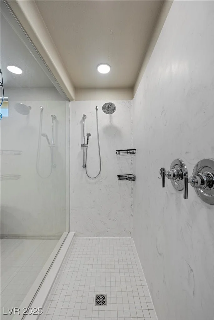 6618 Tangled Vines, Las Vegas, NV 89139
