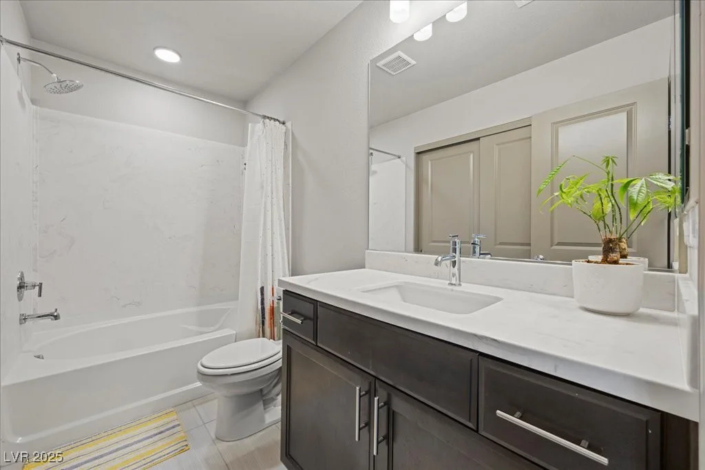 6618 Tangled Vines, Las Vegas, NV 89139