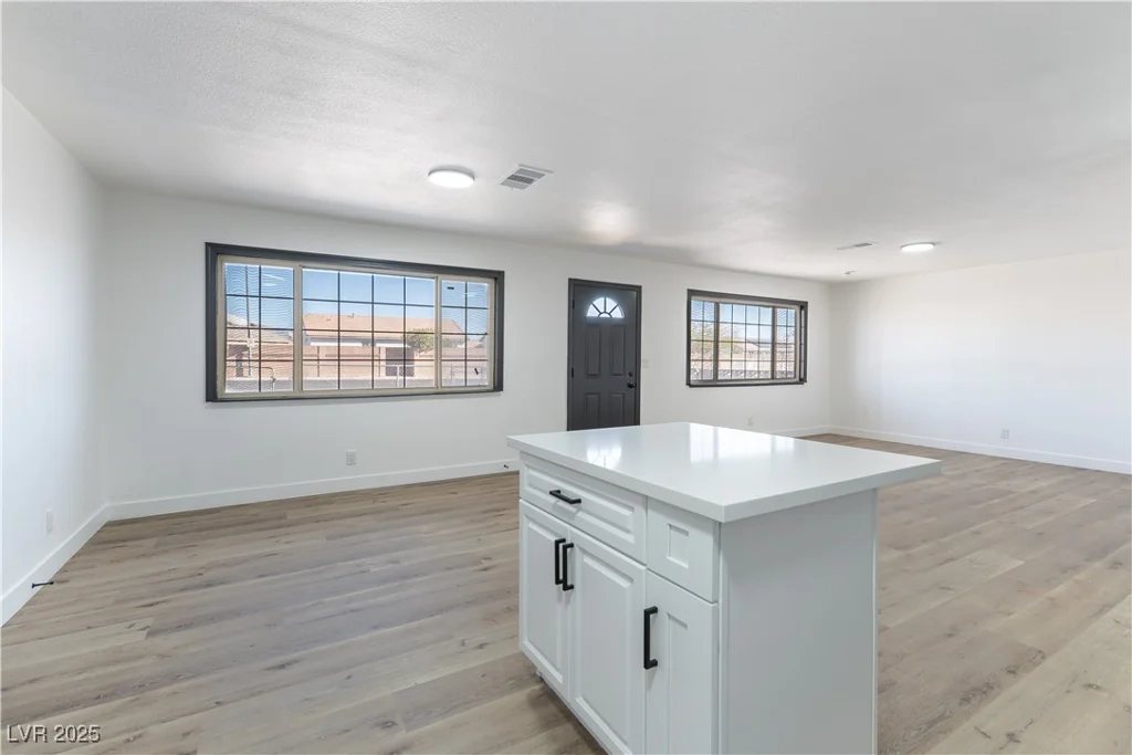 887 Carey, North Las Vegas, NV 89030