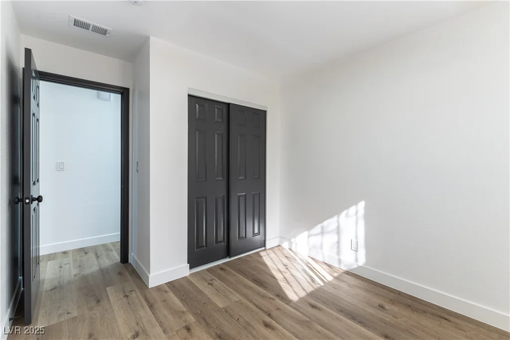887 Carey, North Las Vegas, NV 89030