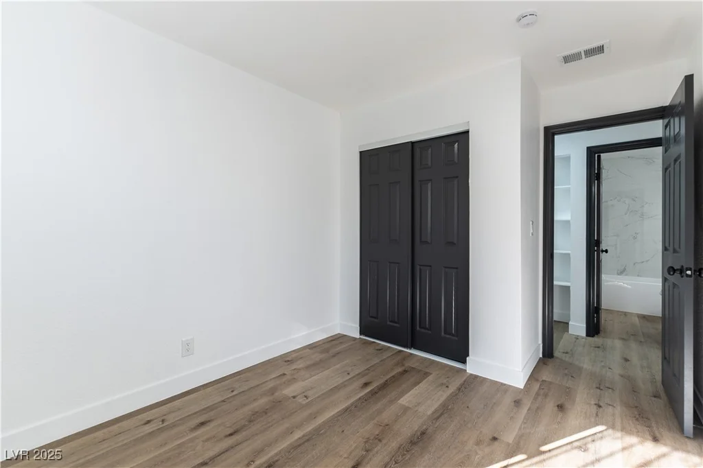 887 Carey, North Las Vegas, NV 89030