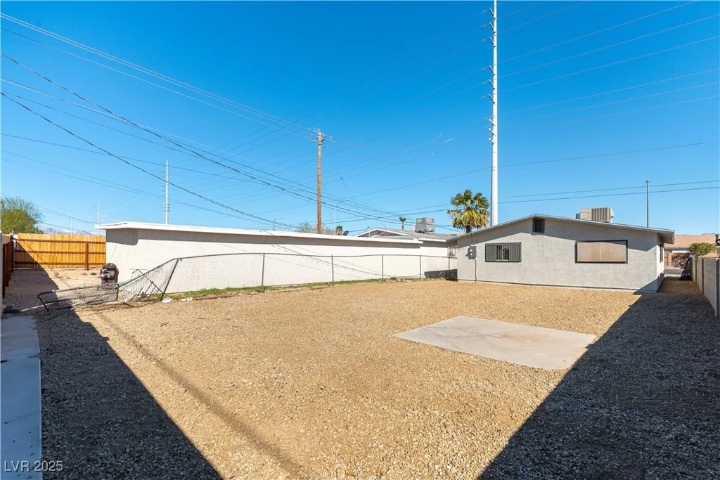 887 Carey, North Las Vegas, NV 89030