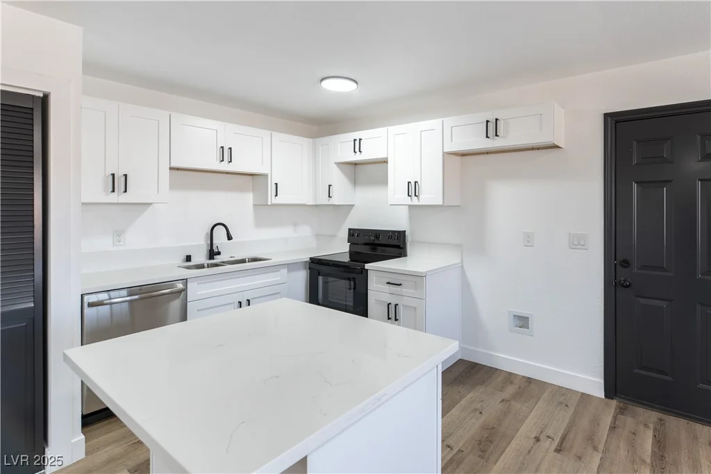 887 Carey, North Las Vegas, NV 89030