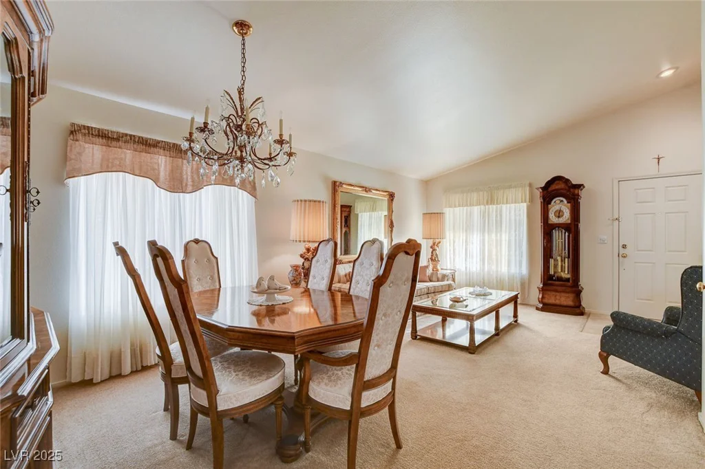 9660 Riding Ridge, Las Vegas, NV 89123