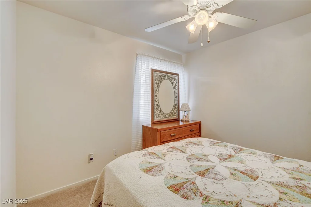 9660 Riding Ridge, Las Vegas, NV 89123