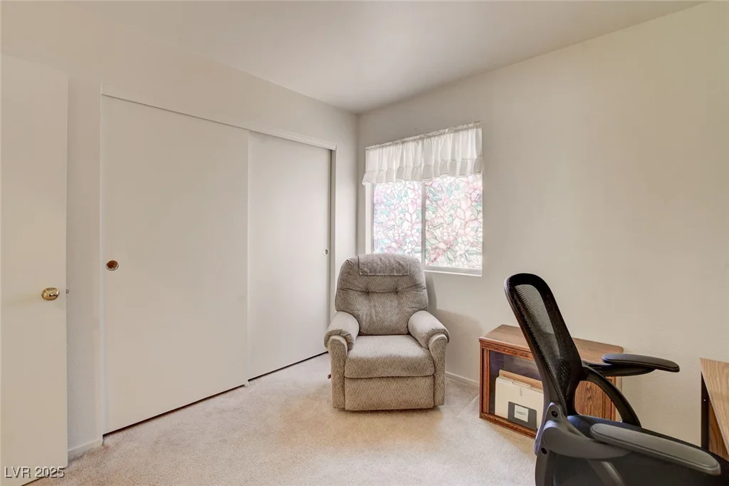 9660 Riding Ridge, Las Vegas, NV 89123