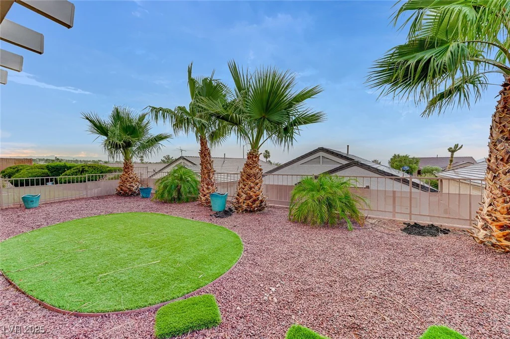 1808 Tiger Creek, Henderson, NV 89012