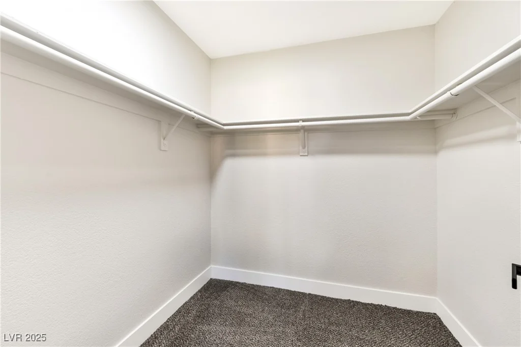 811 Spyglass, Las Vegas, NV 89107