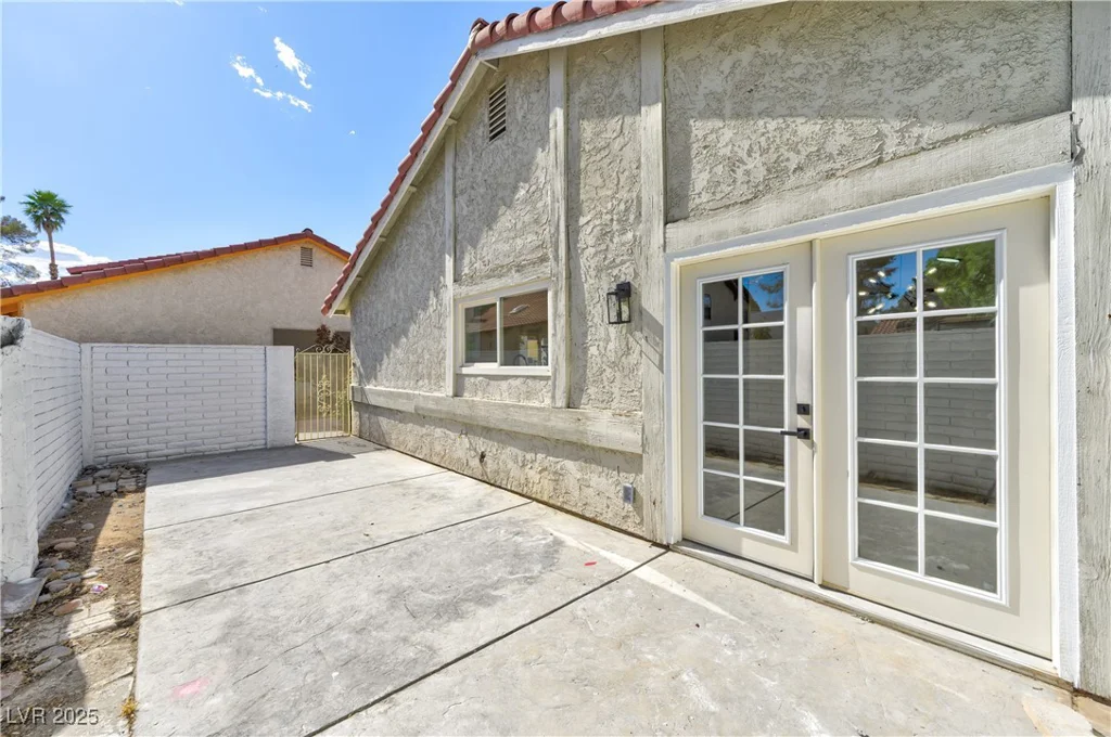 811 Spyglass, Las Vegas, NV 89107
