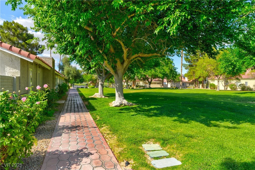 811 Spyglass, Las Vegas, NV 89107