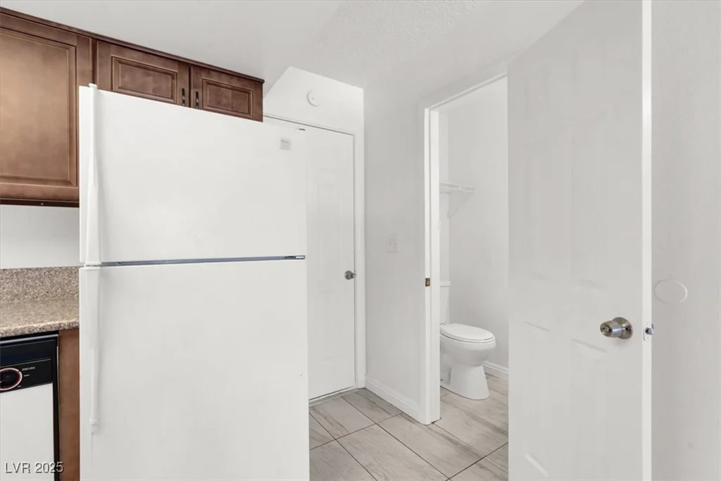 5606 Lake Mead, Las Vegas, NV 89108