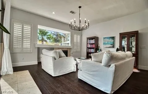 129 Chateau Whistler, Las Vegas, NV 89148
