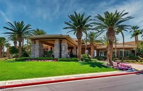 129 Chateau Whistler, Las Vegas, NV 89148