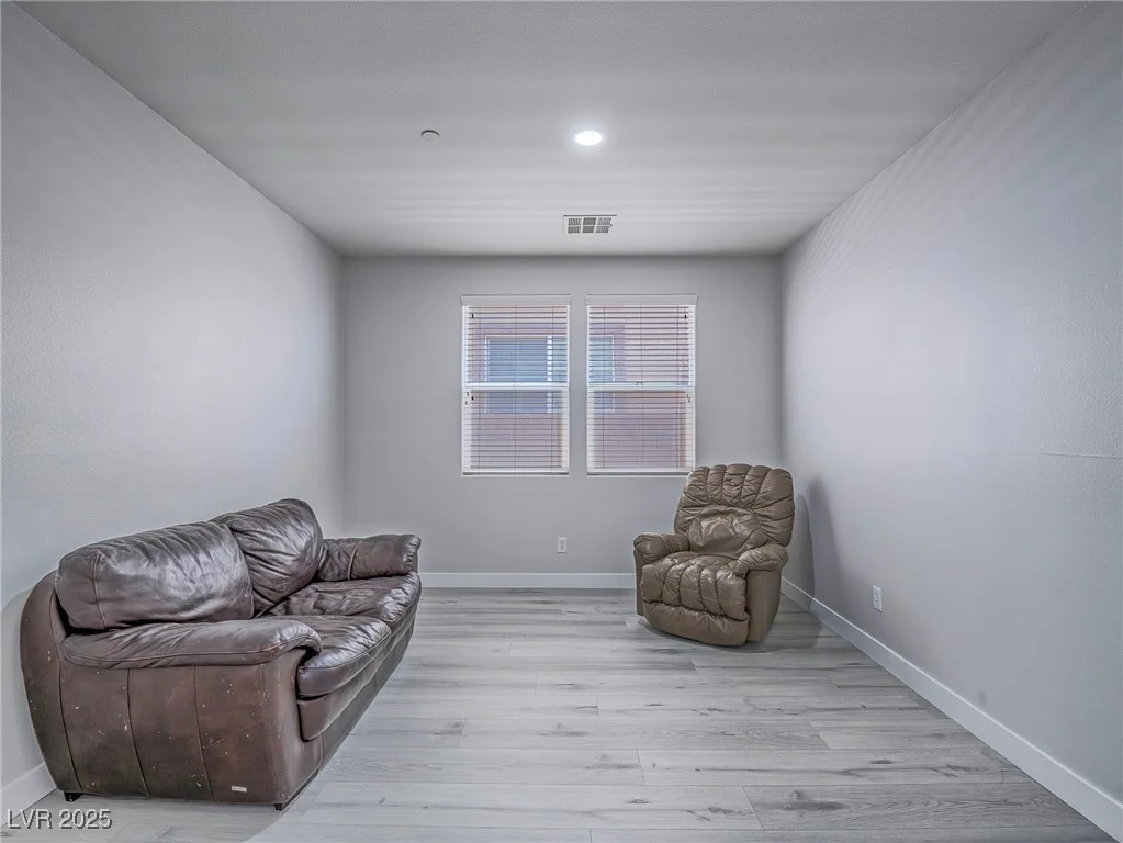 4128 Erinbird, North Las Vegas, NV 89084