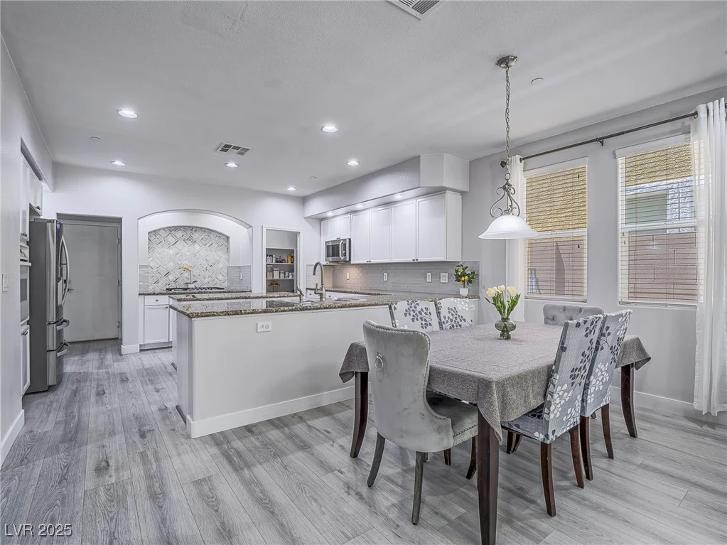 4128 Erinbird, North Las Vegas, NV 89084