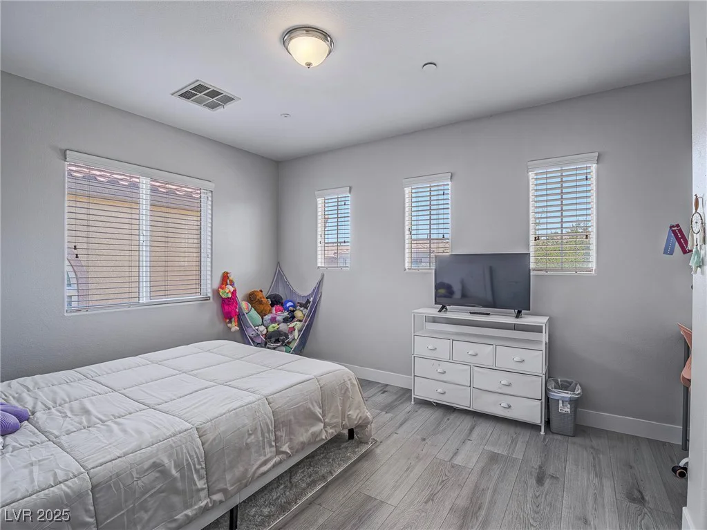 4128 Erinbird, North Las Vegas, NV 89084