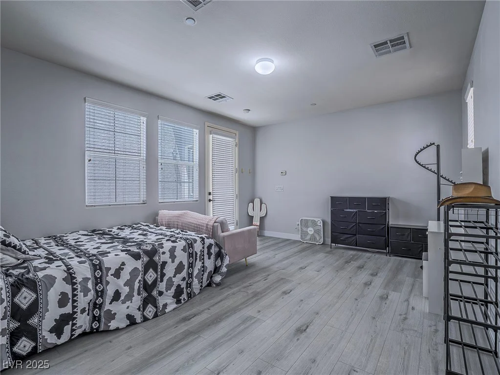 4128 Erinbird, North Las Vegas, NV 89084