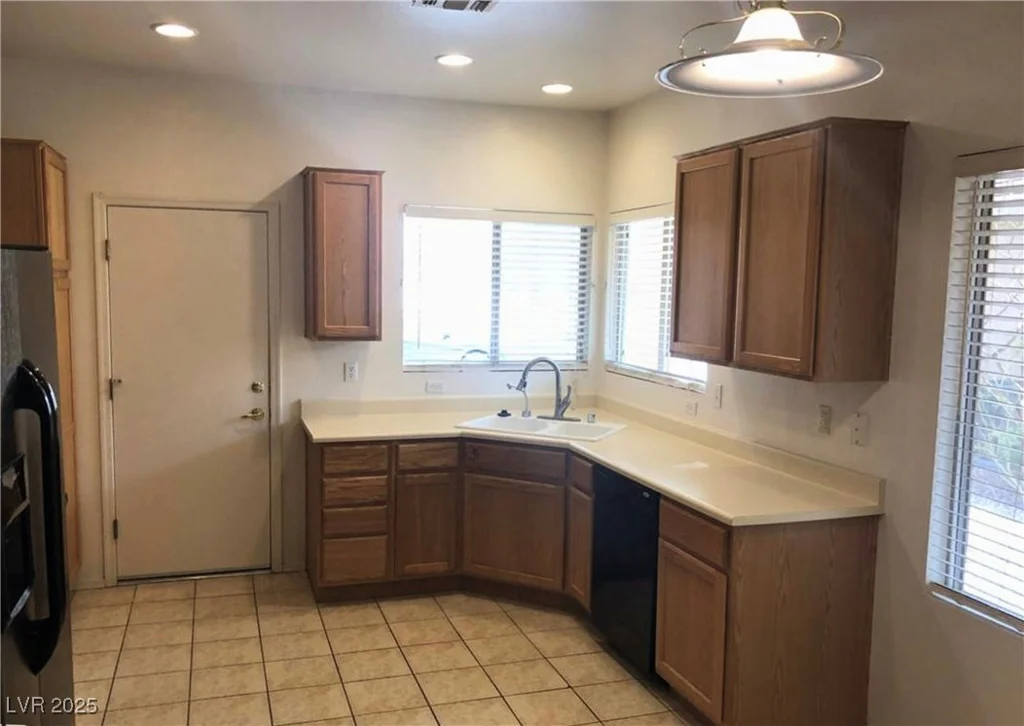 1813 Cypress Bay, Henderson, NV 89012