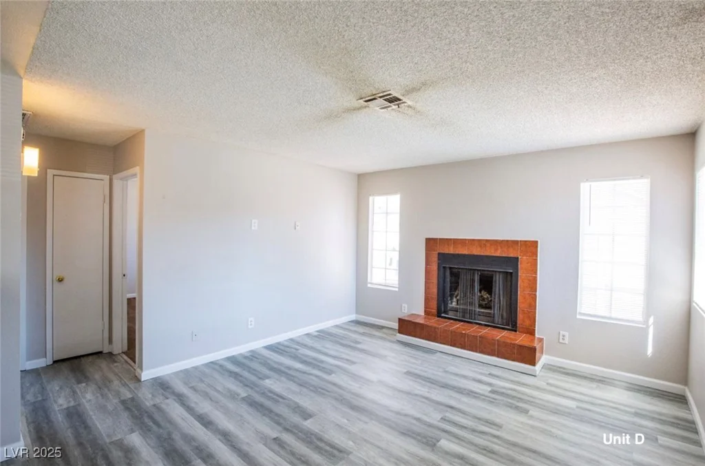 2755 Jennydiane, Las Vegas, NV 89121