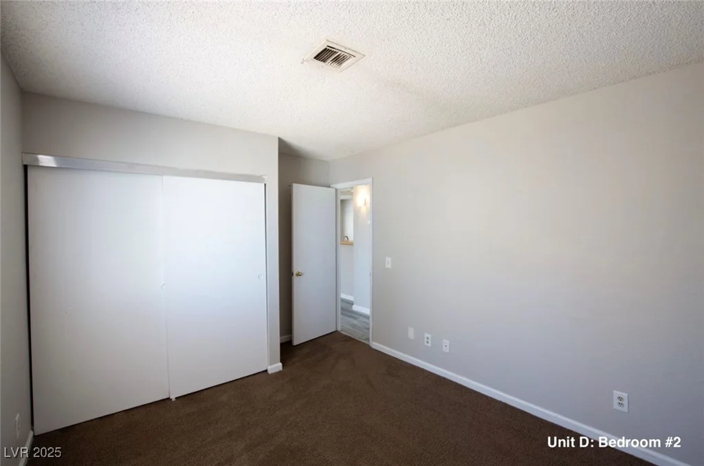 2755 Jennydiane, Las Vegas, NV 89121