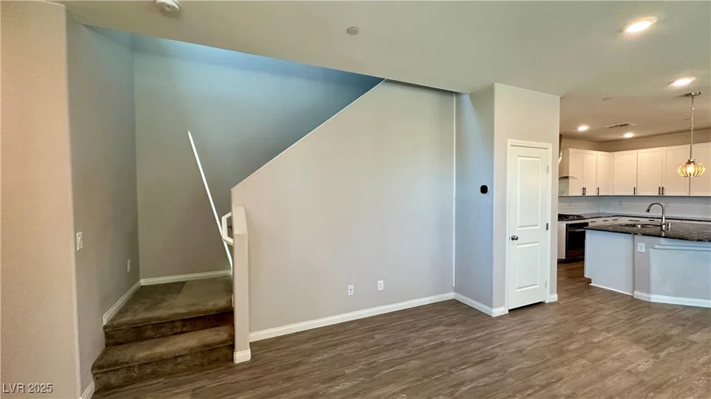 3270 Palindrome, Henderson, NV 89044