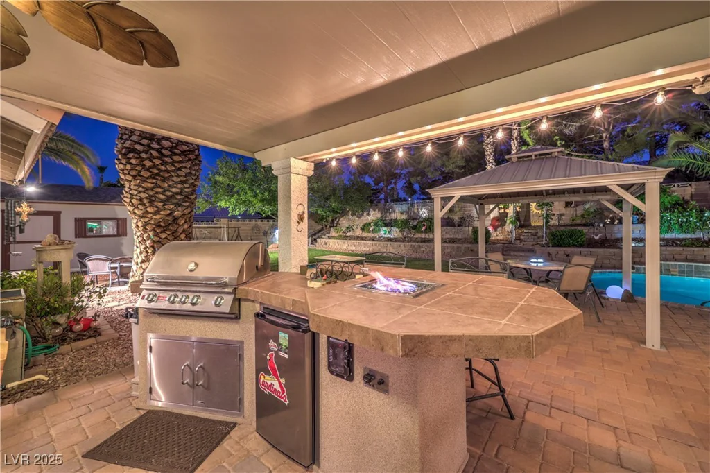 1707 Golden Vista, Las Vegas, NV 89123