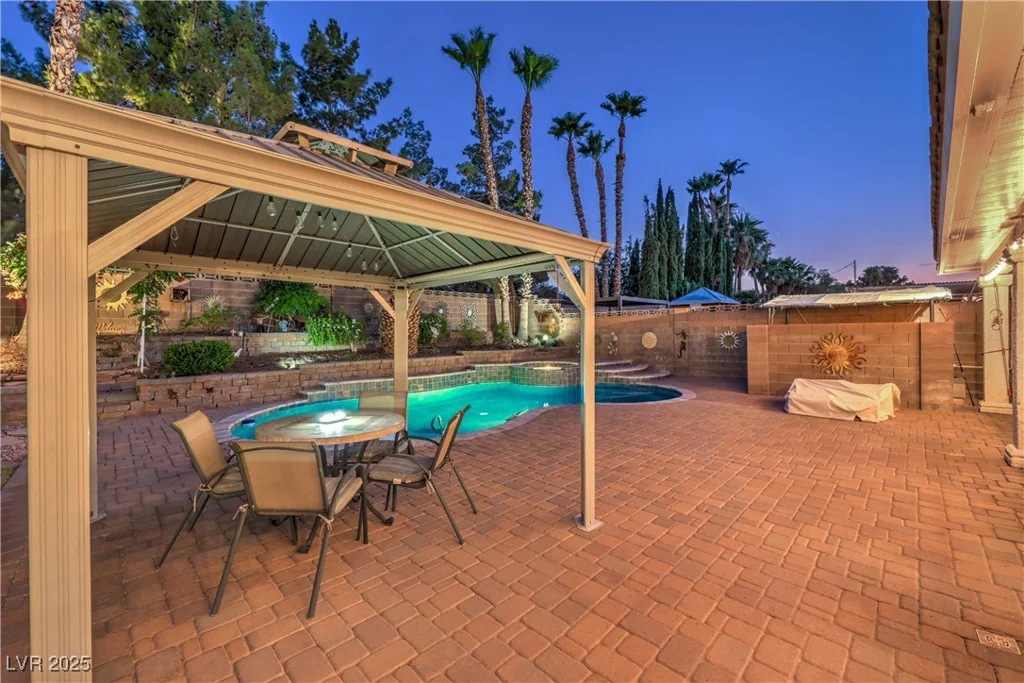 1707 Golden Vista, Las Vegas, NV 89123