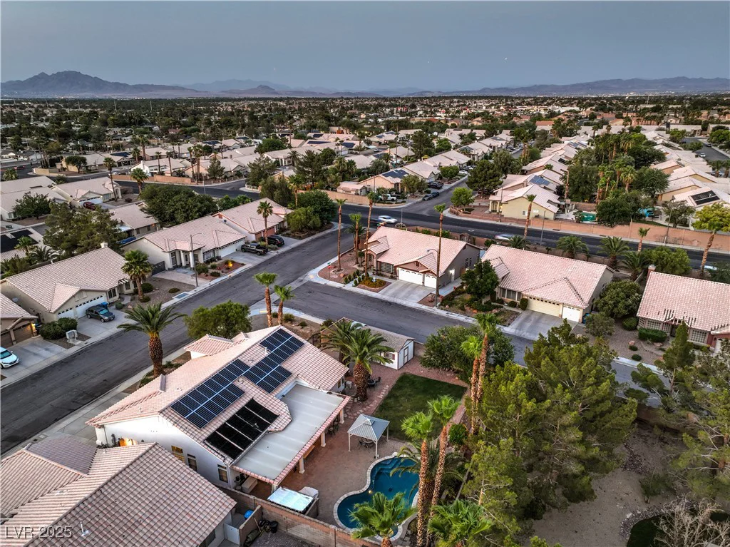 1707 Golden Vista, Las Vegas, NV 89123