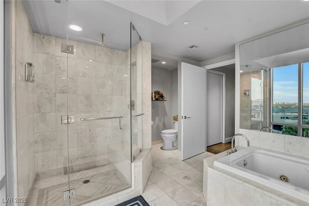 222 Karen, Las Vegas, NV 89109
