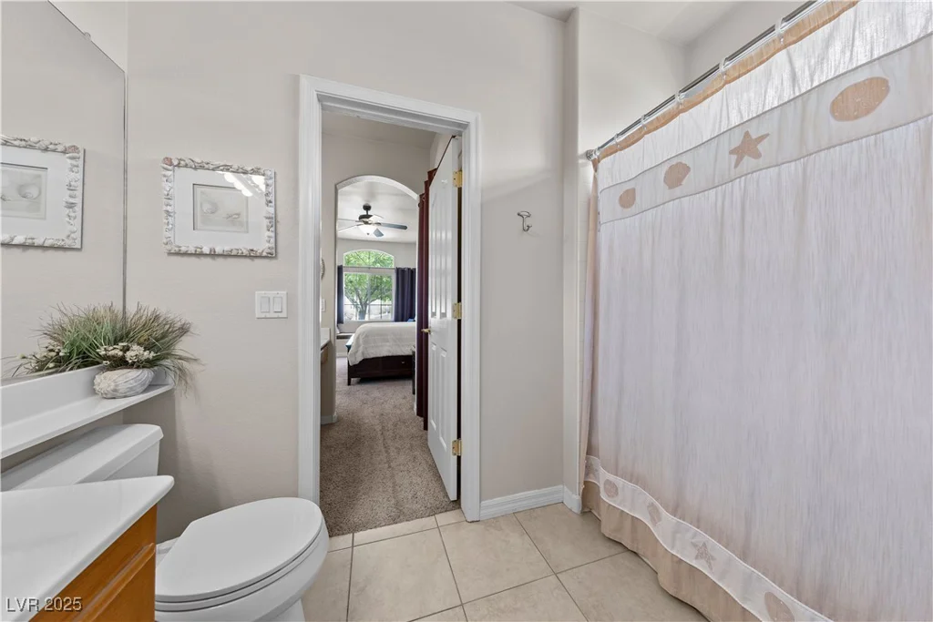 11127 River Hills, Las Vegas, NV 89135