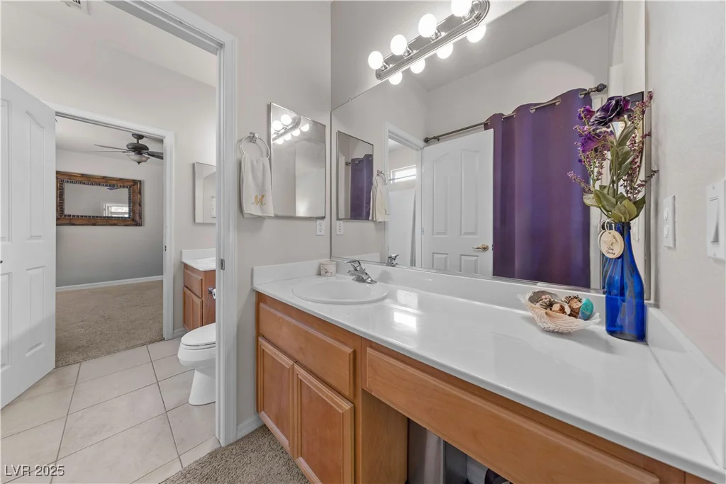 11127 River Hills, Las Vegas, NV 89135