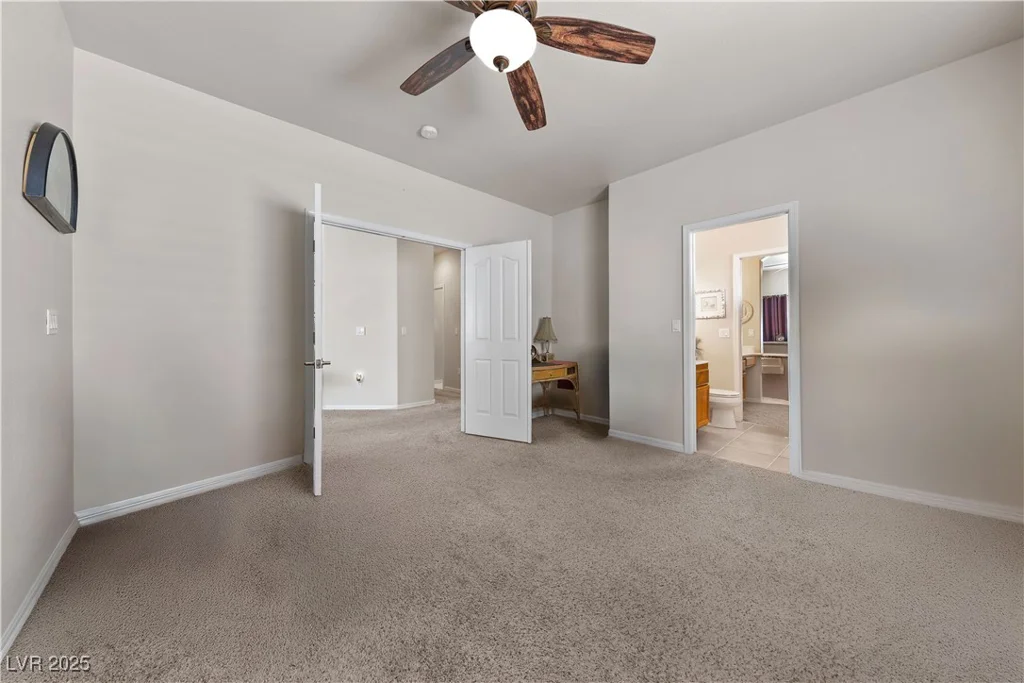 11127 River Hills, Las Vegas, NV 89135