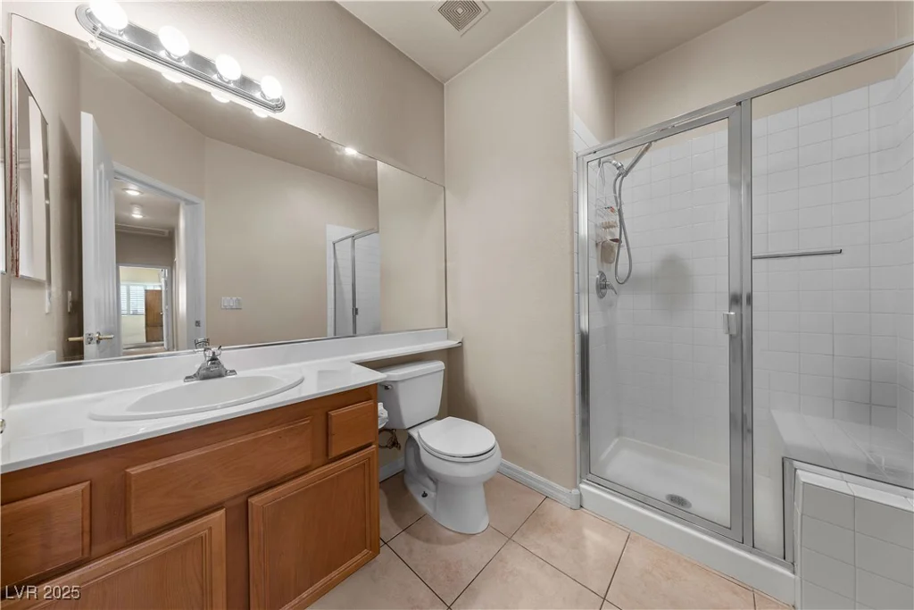 11127 River Hills, Las Vegas, NV 89135