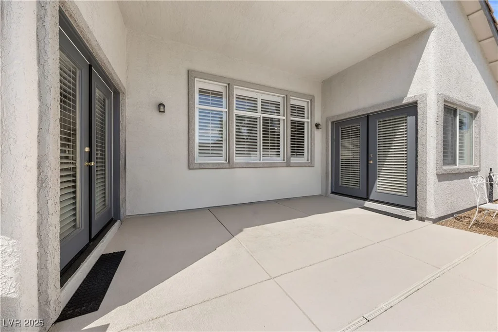 11127 River Hills, Las Vegas, NV 89135