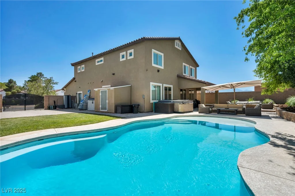 3490 Haleh, Las Vegas, NV 89141