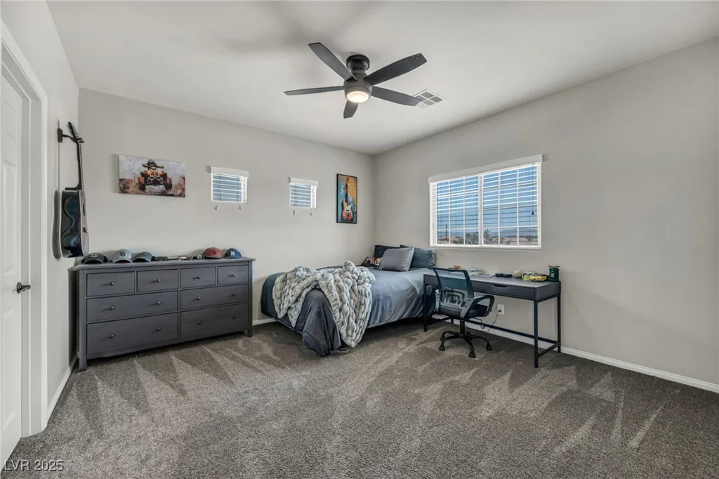 3490 Haleh, Las Vegas, NV 89141