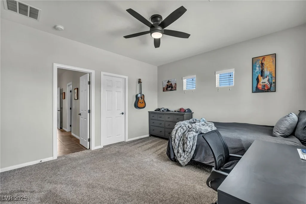 3490 Haleh, Las Vegas, NV 89141