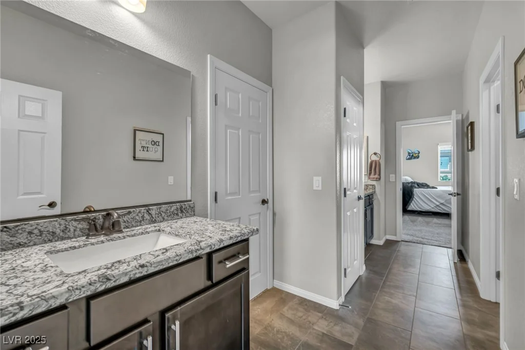 3490 Haleh, Las Vegas, NV 89141