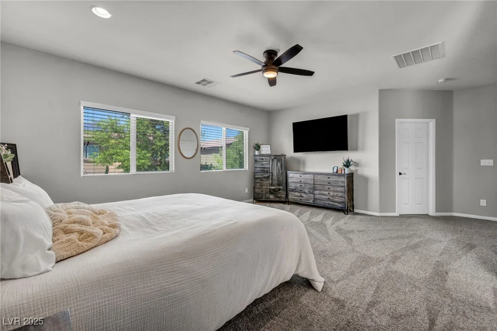 3490 Haleh, Las Vegas, NV 89141