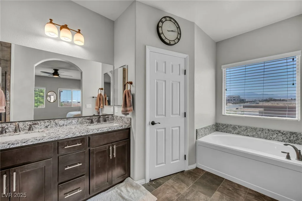 3490 Haleh, Las Vegas, NV 89141