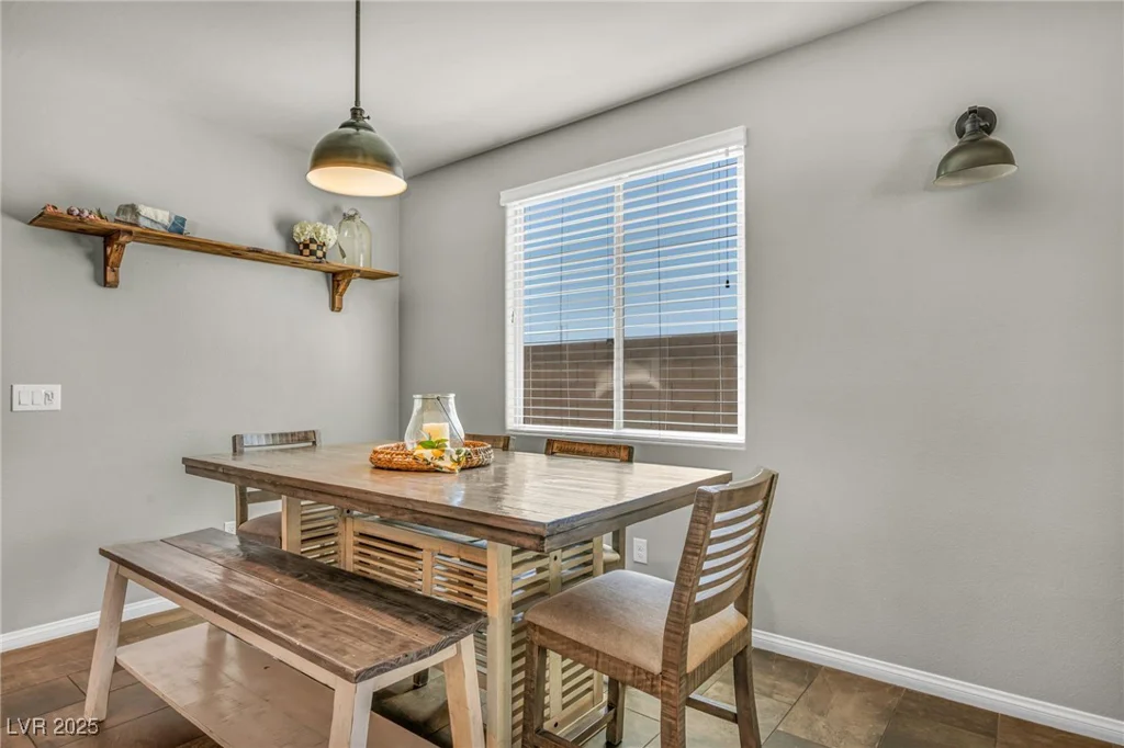 3490 Haleh, Las Vegas, NV 89141