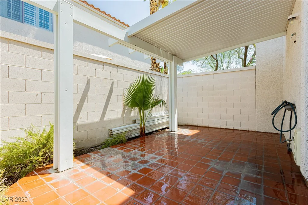 917 Grammy, Las Vegas, NV 89145