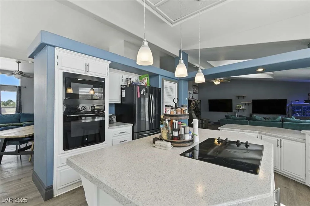 3551 Tahachapi, Pahrump, NV 89048
