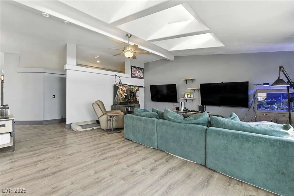 3551 Tahachapi, Pahrump, NV 89048