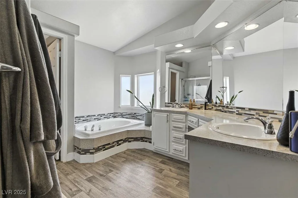3551 Tahachapi, Pahrump, NV 89048