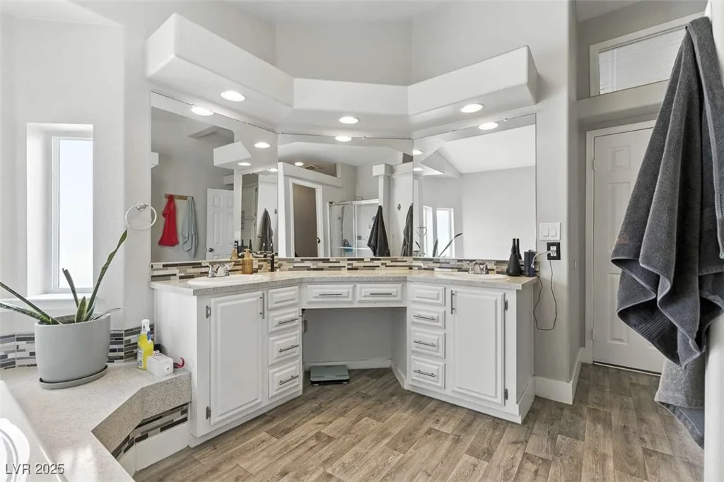 3551 Tahachapi, Pahrump, NV 89048