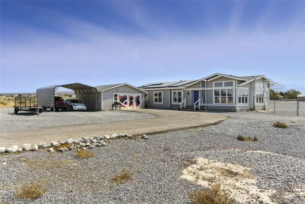3551 Tahachapi, Pahrump, NV 89048