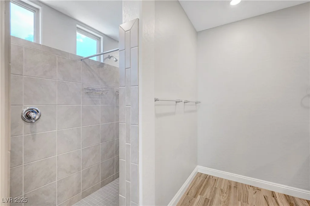 2238 Thelen, North Las Vegas, NV 89086